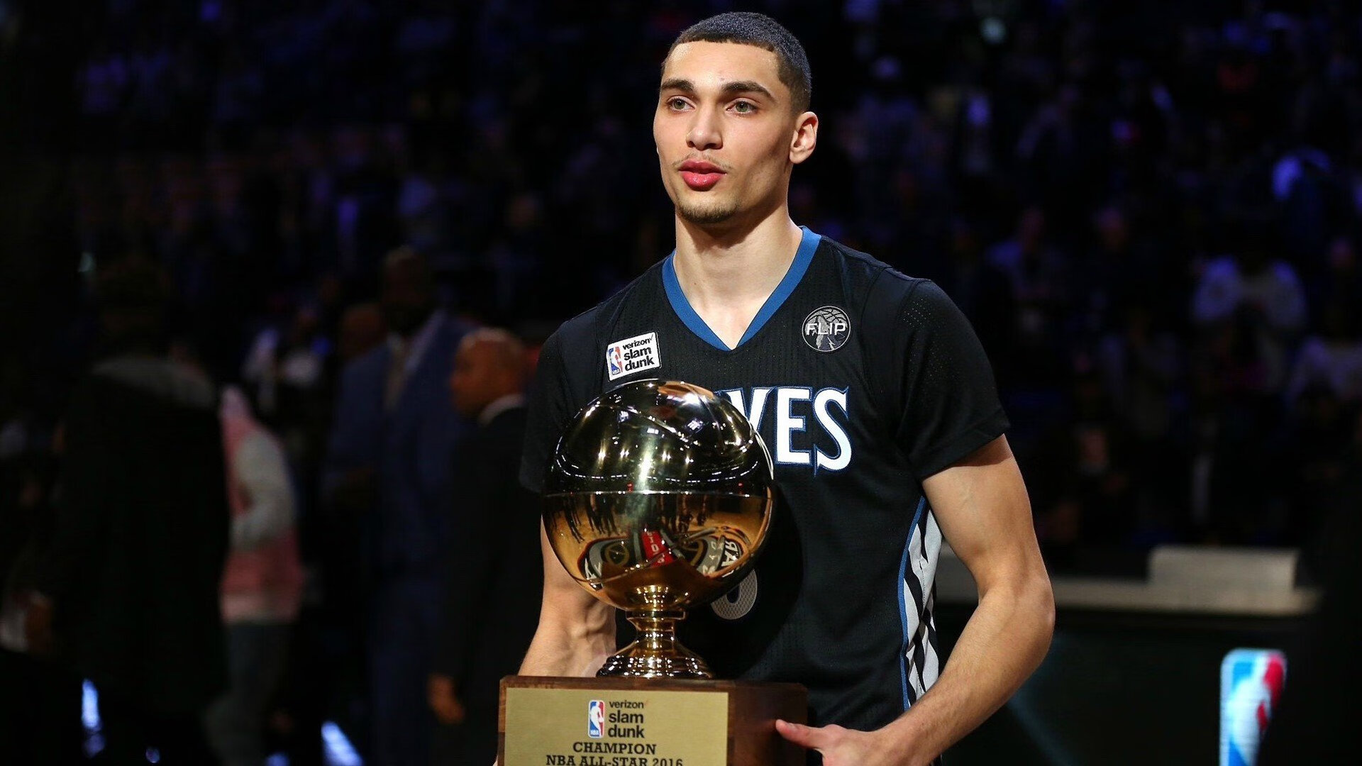 NCAA“精英八强”晋级夜：四张“最终四强”门票正式花落各家